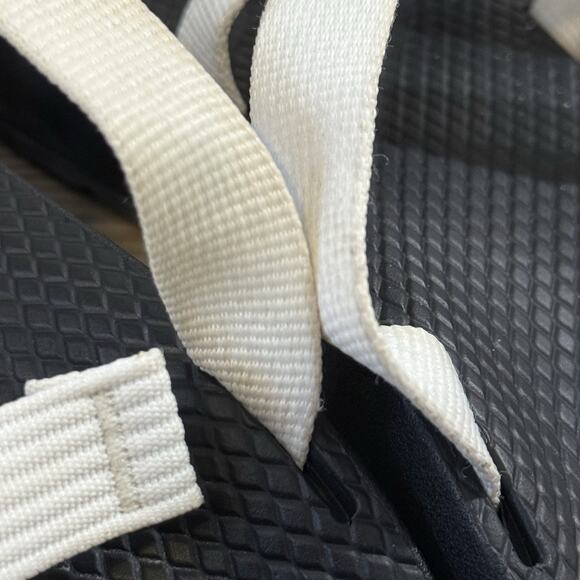 Chaco Tegu Women’s Sandals White Black Adjustable Outdoor Hiking Size 9 - Picture 8 of 10